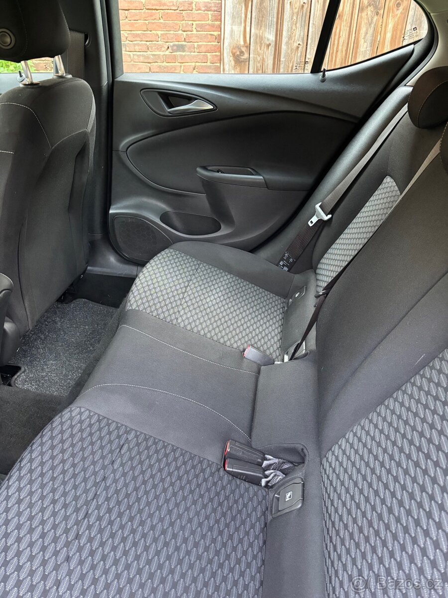 Opel Astra K hatchback 1.4T 92kw - 8