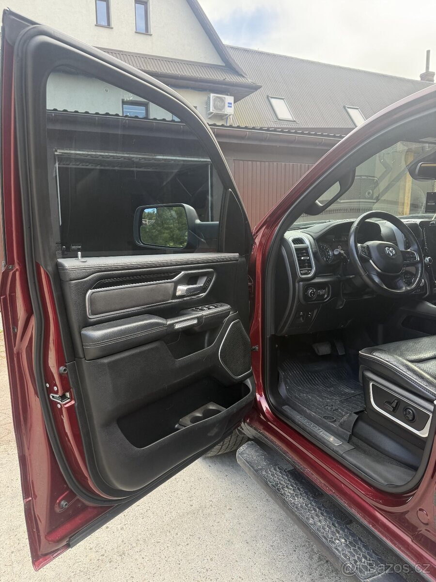 Dodge ram 1500 V gen 5.7 hemi - 8