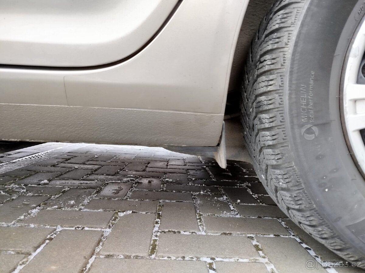 Octavia 2 1.9 tdi - 8