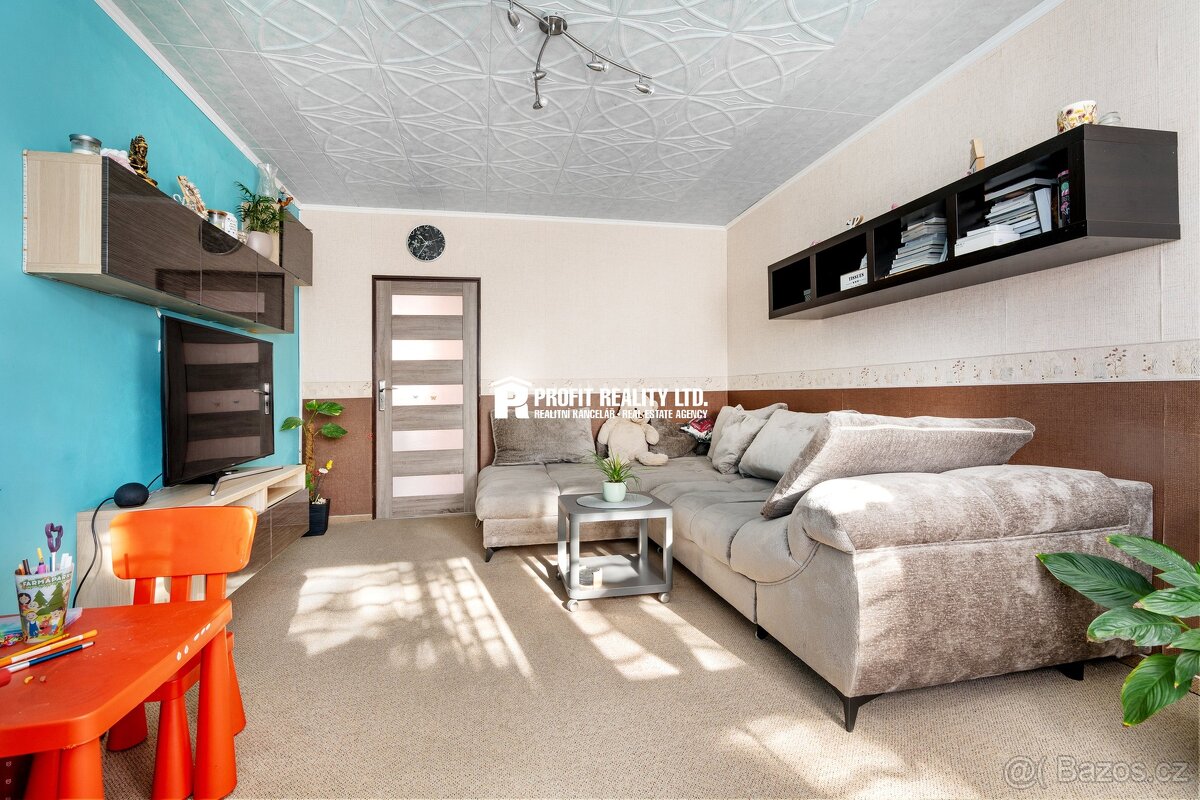 Prodej bytu 4+1 85 m², Slaný, ev.č. 100941 - 8