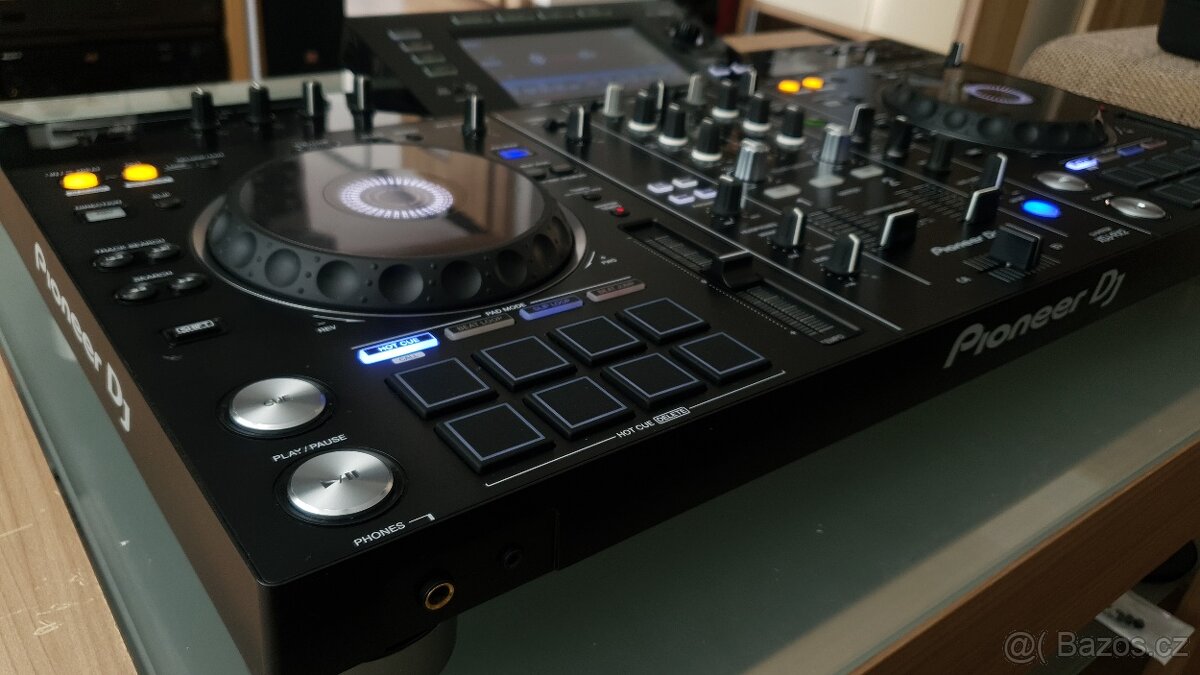 Pioneer XDJ-RX2 - 8