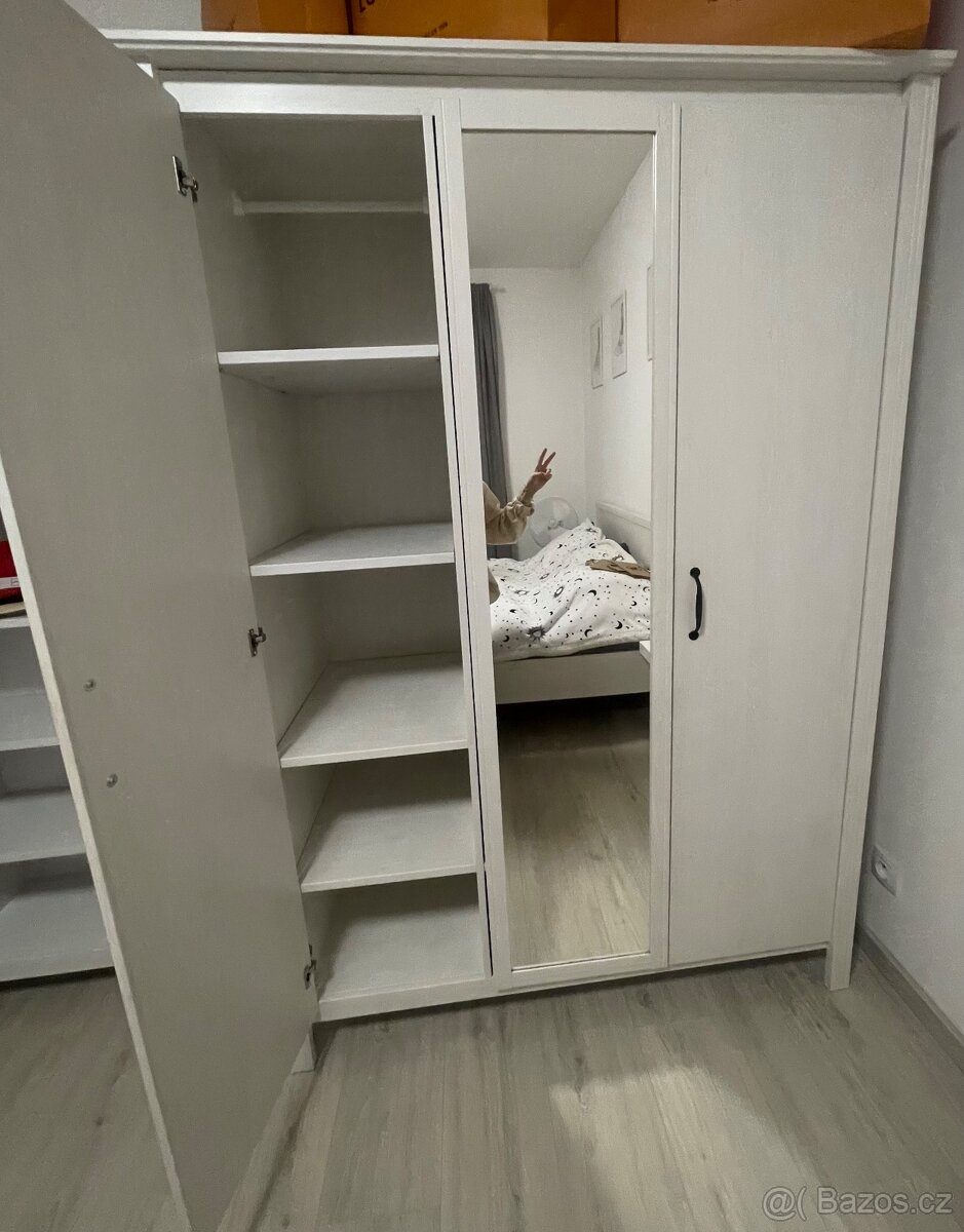 Prodám nábytek do ložnice, dívčí pokoj - 8