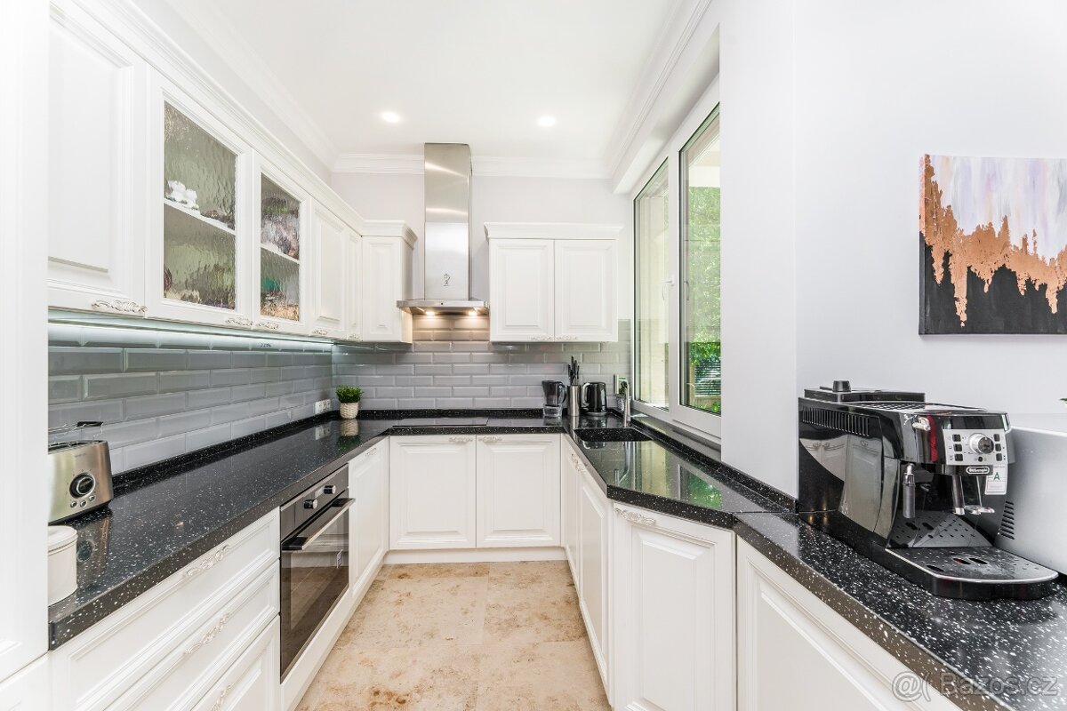 Prodej luxusní vily v Troji - 8