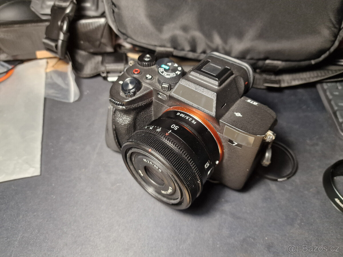 Sony FE 50 mm f/2.5 G - 8