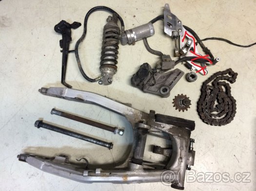 Suzuki GSXR750W díly 92-95 - 8