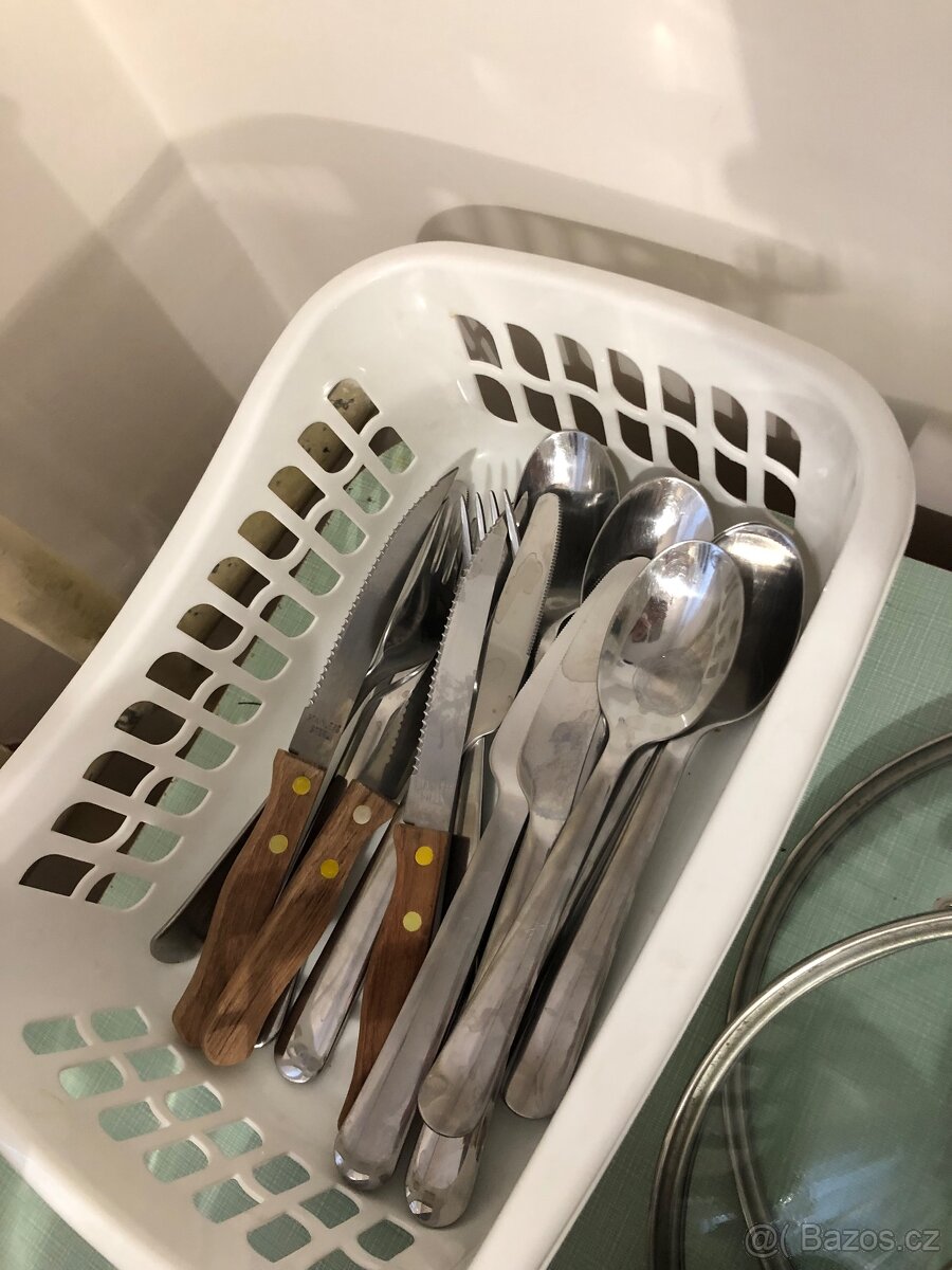 Prodám vybavení do kuchyně - 8