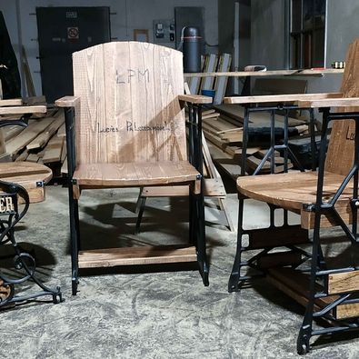 stoly židličky křesílka - 8