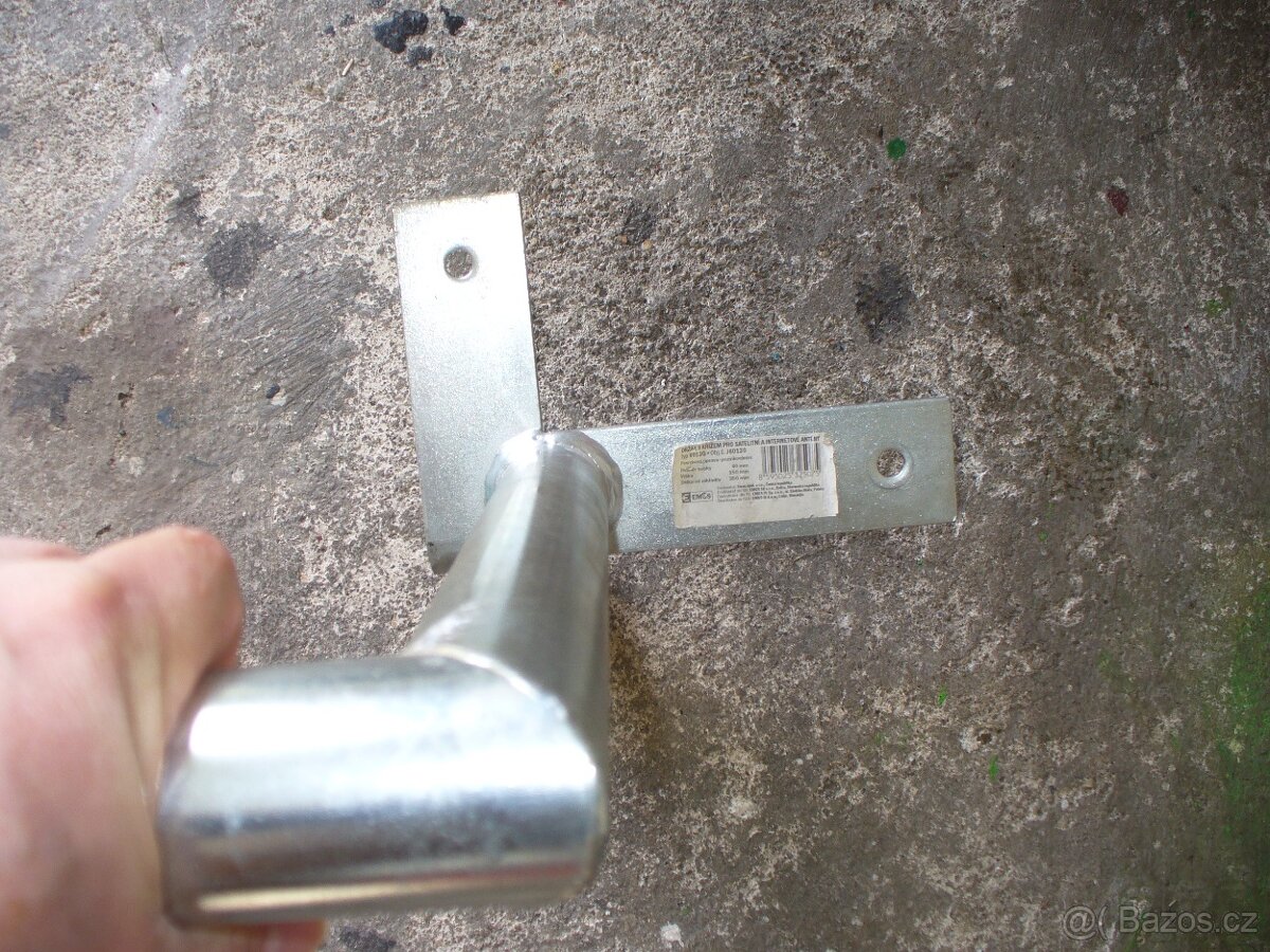 držák pro satelity a antény - 8