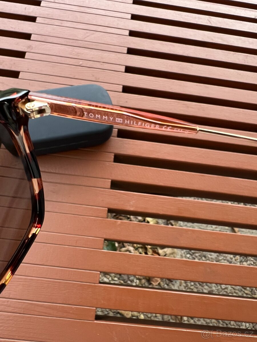 Sluneční brýle Tommy Hilfiger - 8