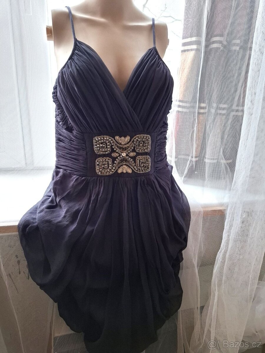 Černé hedvábné letní šaty - 8