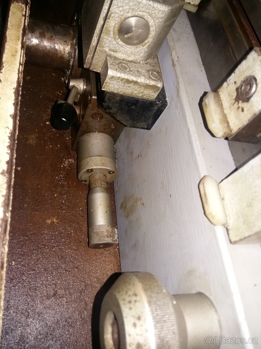 prodám nástrojovou brusku la prora beta - 8