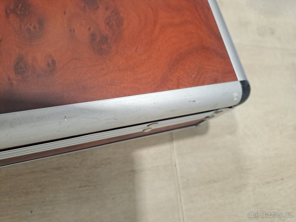 Sada nožů a steakových příborů - 8