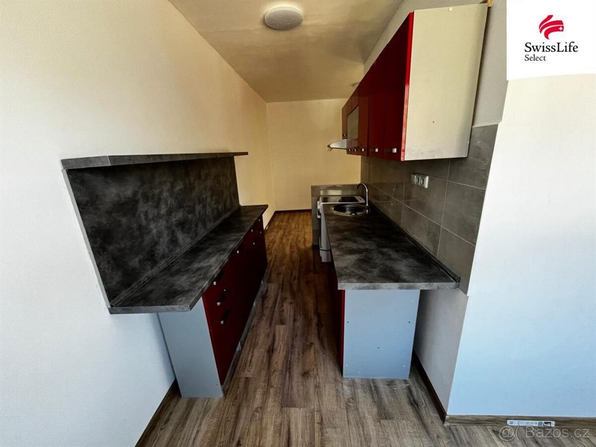 Pronájem bytu 2+1 51 m2 Závodu míru, Nejdek - 8