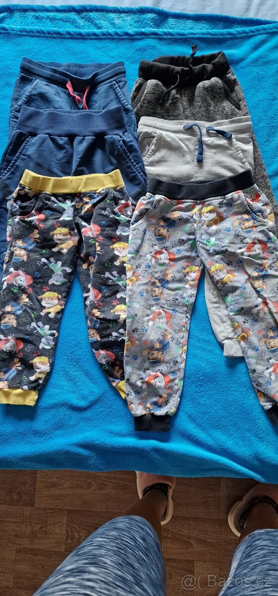 Obleceni kluk 92-104 cca 124 kusů - 8