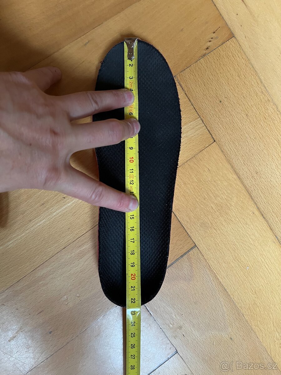 Tenisky, sálovky Adidas vel. 34 - 8