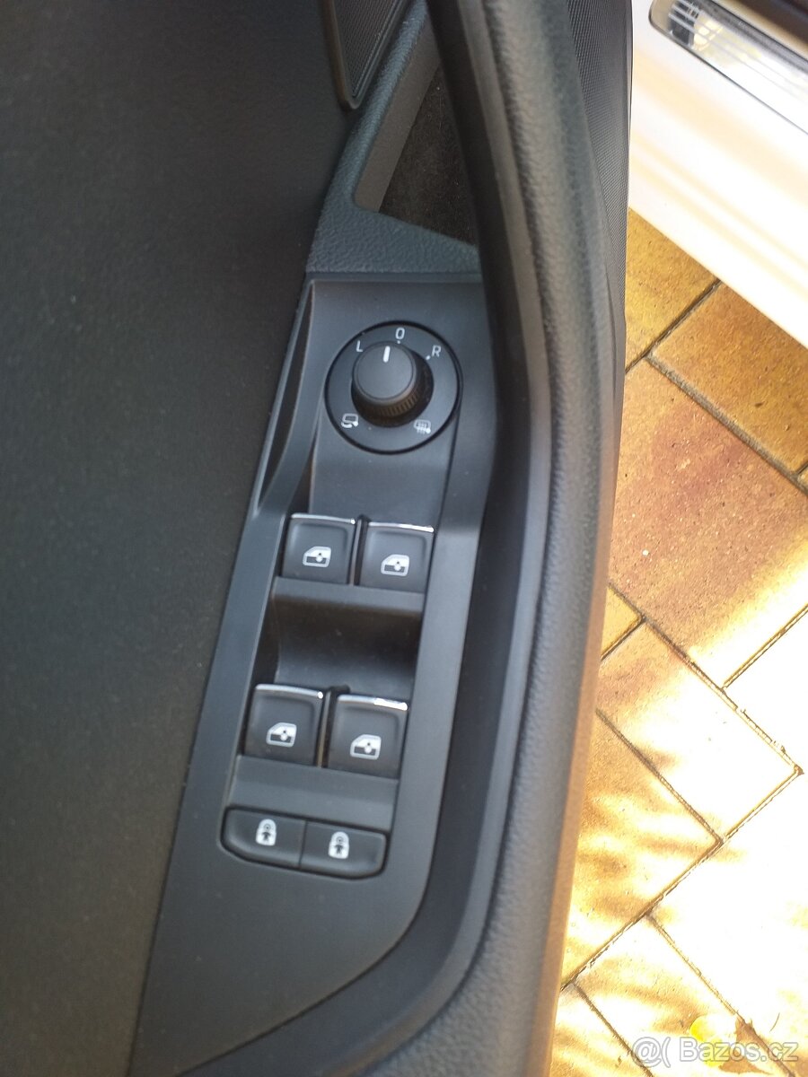 Prodám Škoda Superb combi STYLE 2.0 Tdi 110 KW - DSG - 8