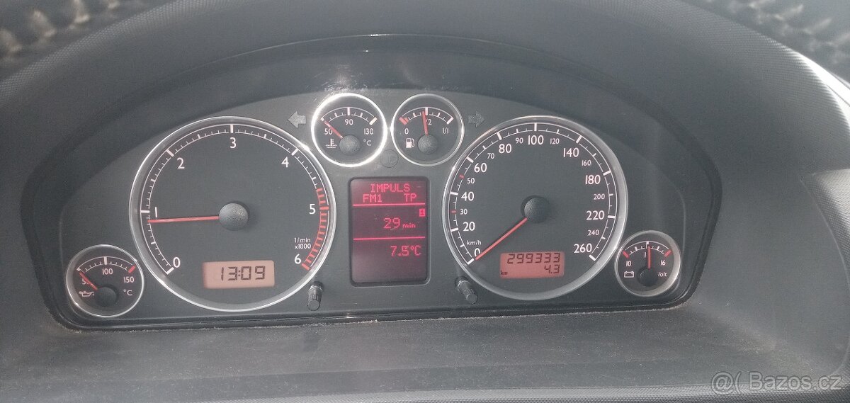 PRODÁM SEAT ALHAMBRA 1.9 TDI 85kW 6kvalt rv 2004 7mist - 8