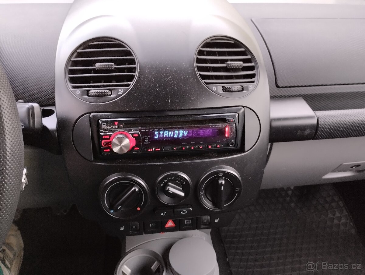 VW New Beetle 1.4 i cabrio - 8