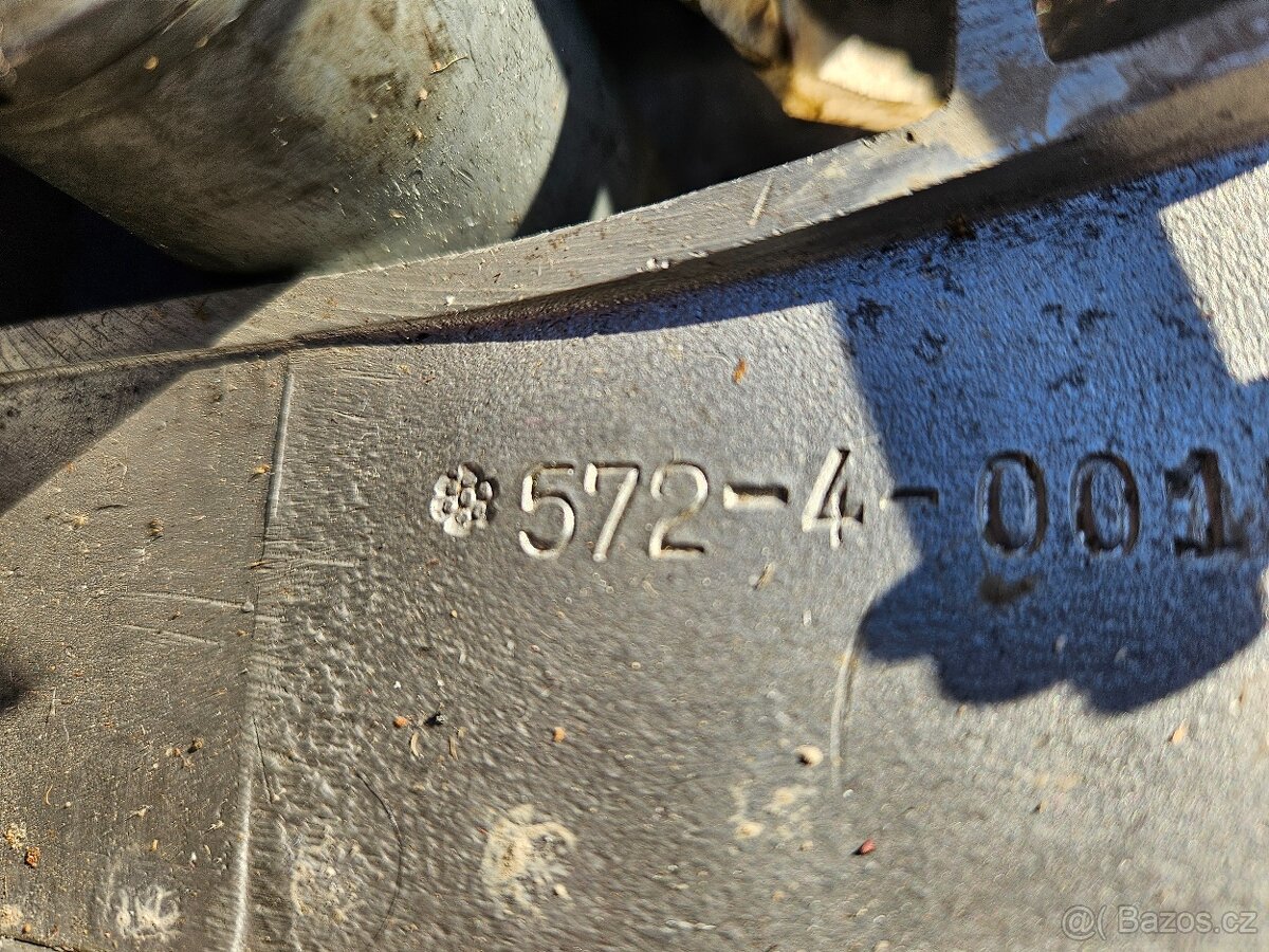 Prodám motor Velorex typ 572/350 - 8