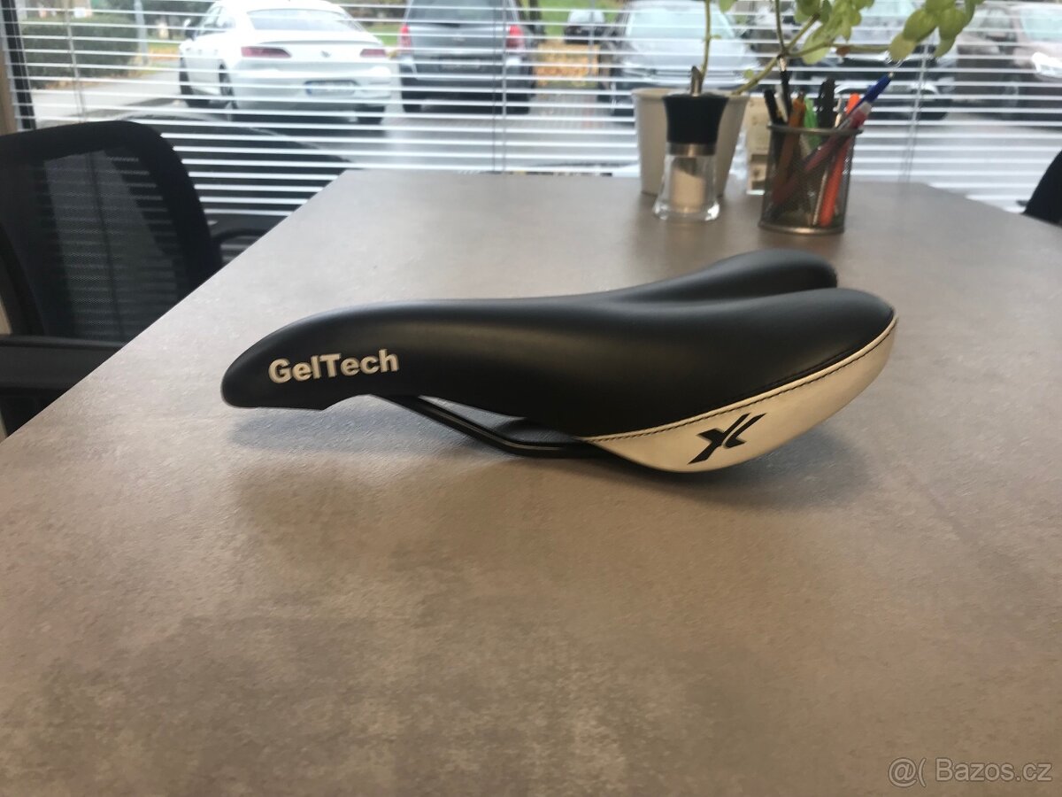 Sedlo Velo GelTech - 2 ks - 8
