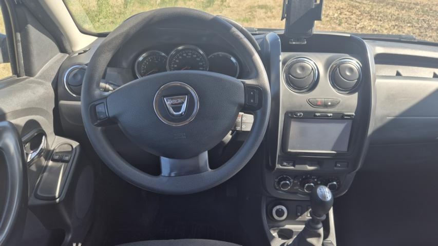 Prodám Dacia Duster 1.6I 84KW - 4X4 - 8