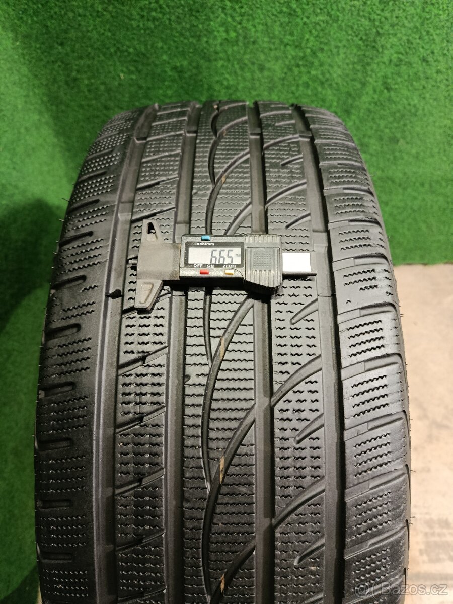 4ks zimni 245/45/19 Royal Black - 8