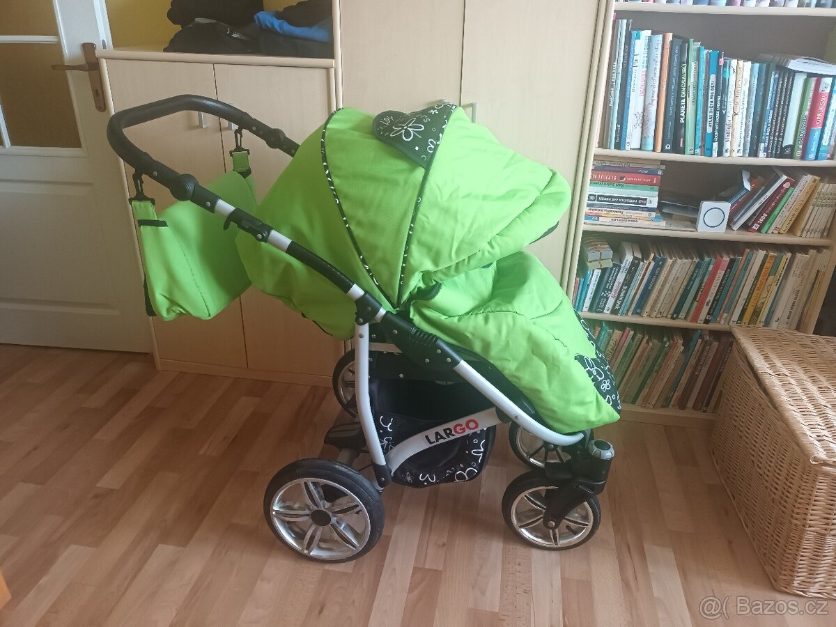 Kočarek Babylux Largo Flowers trojkombinace - 8