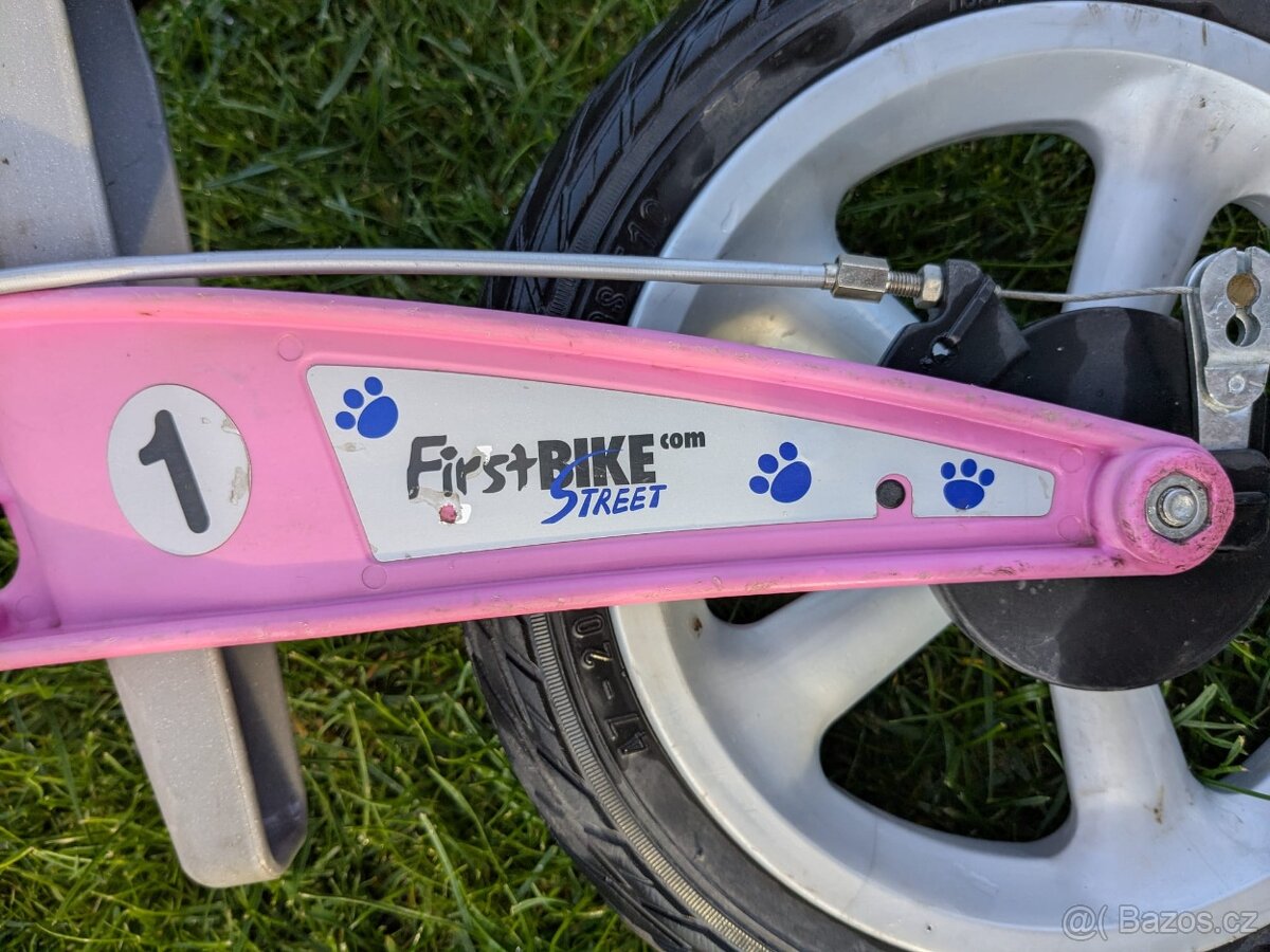 Dětské odrážedlo First Bike - 8