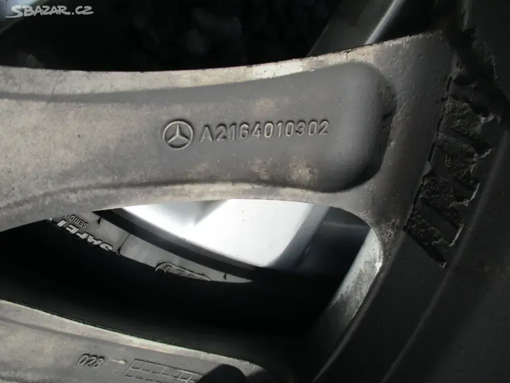 MERCEDES ALU KOLA 8,5X20 ET43 s pneu 265/45 zr20 - 8