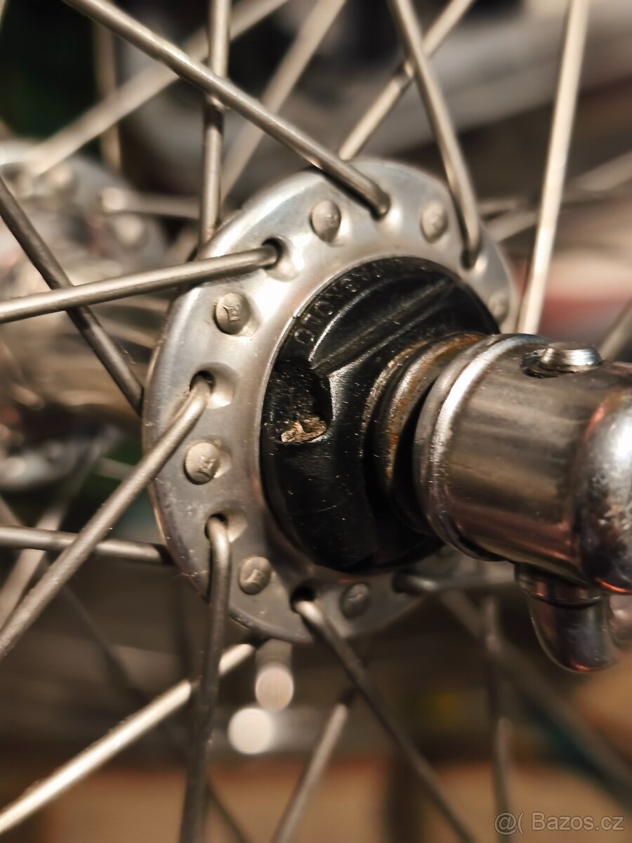 Zapletená kola Campagnolo - 8