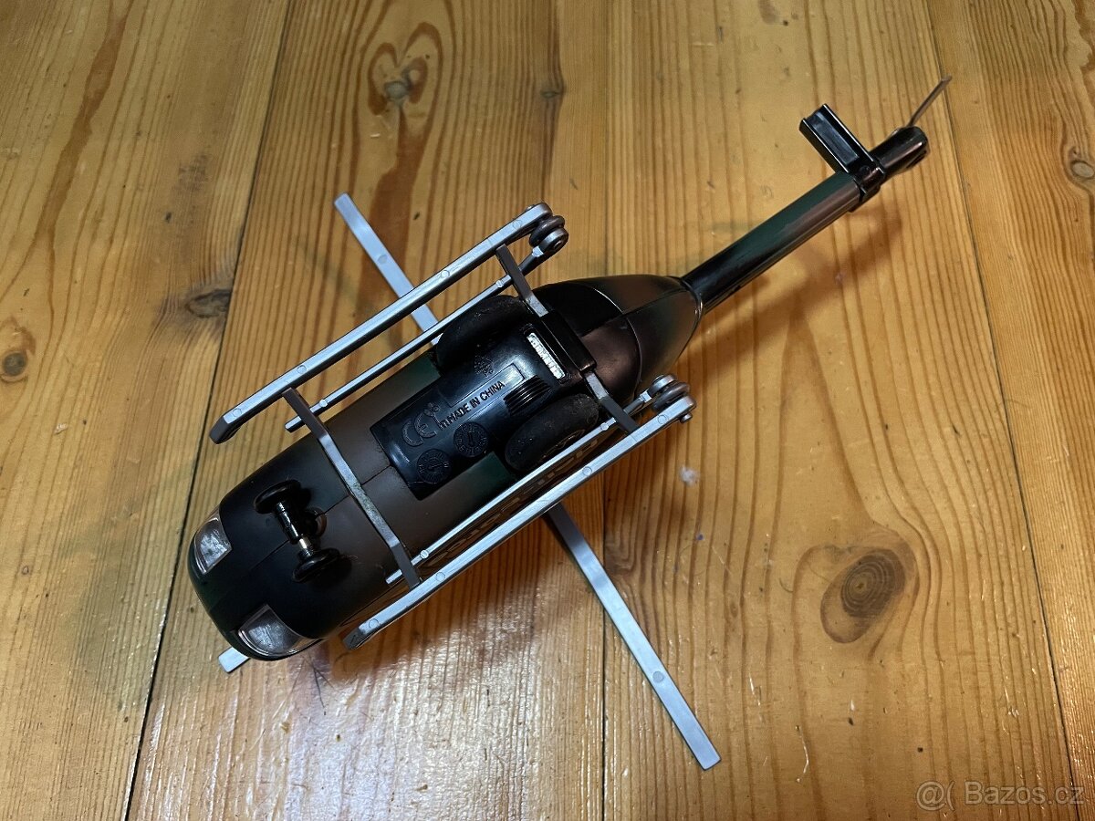 Set vrtulníků - hračky - 8