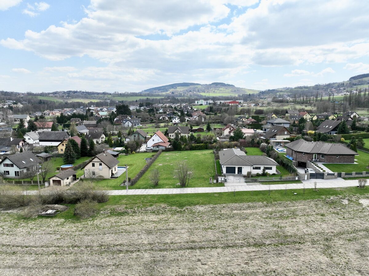 Prodej stavebního pozemku v lukrativní lokalitě Minkovice - 8