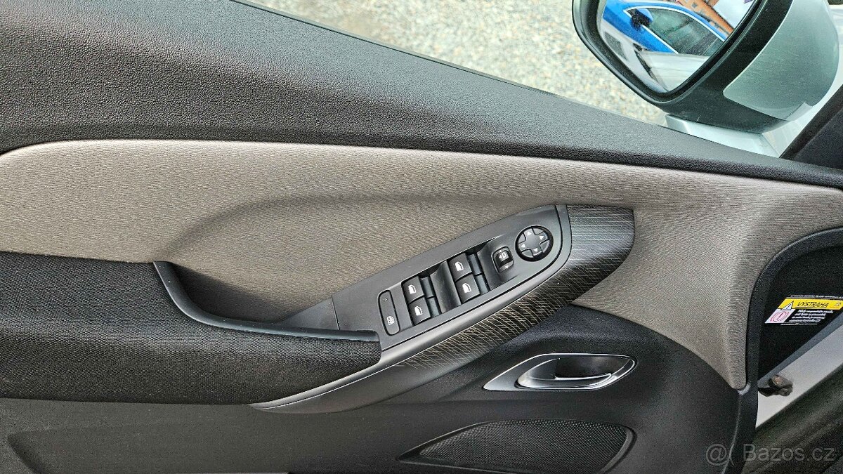 CITROEN C4 PICASO 1,6 HDI 115 INTENSIVE - 8