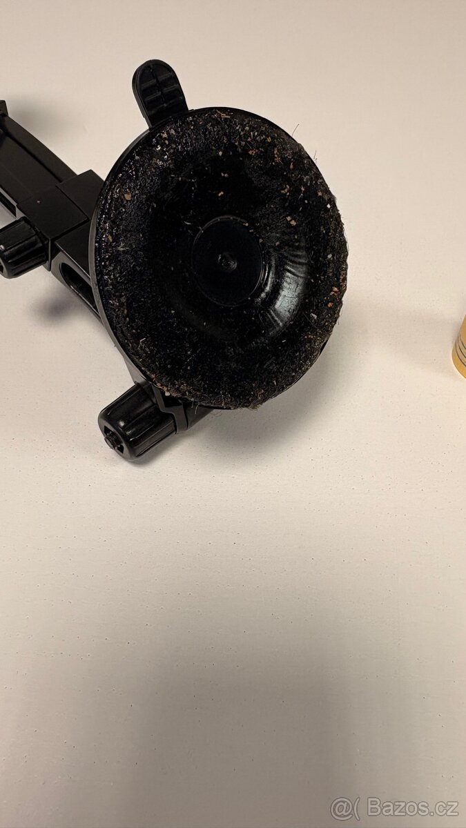 Drzak mobilniho telefonu do auta - 8