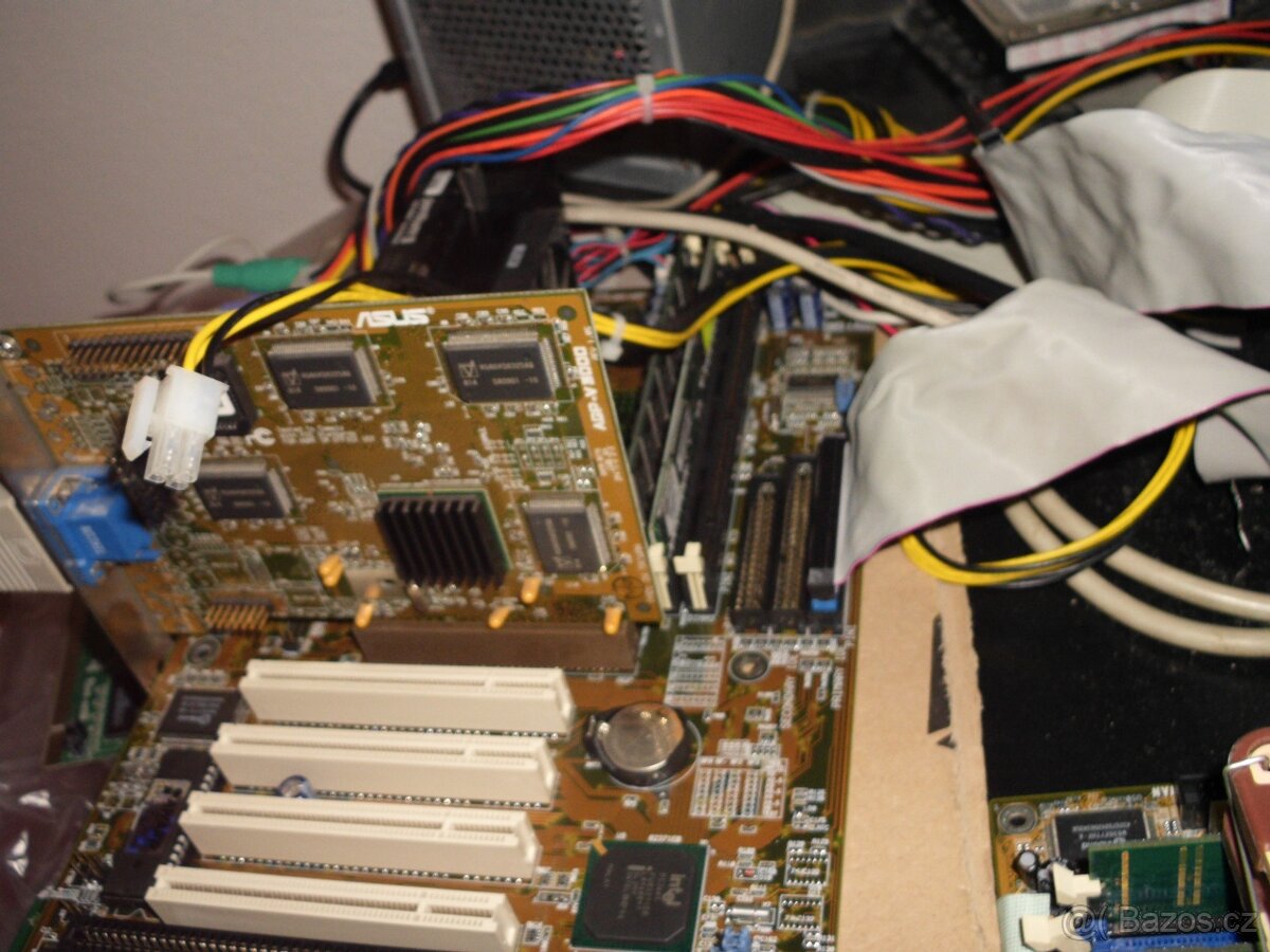 Retro HW - Zakladní deska ASUS P2B, Intel 440BX, Slot 1 - 8