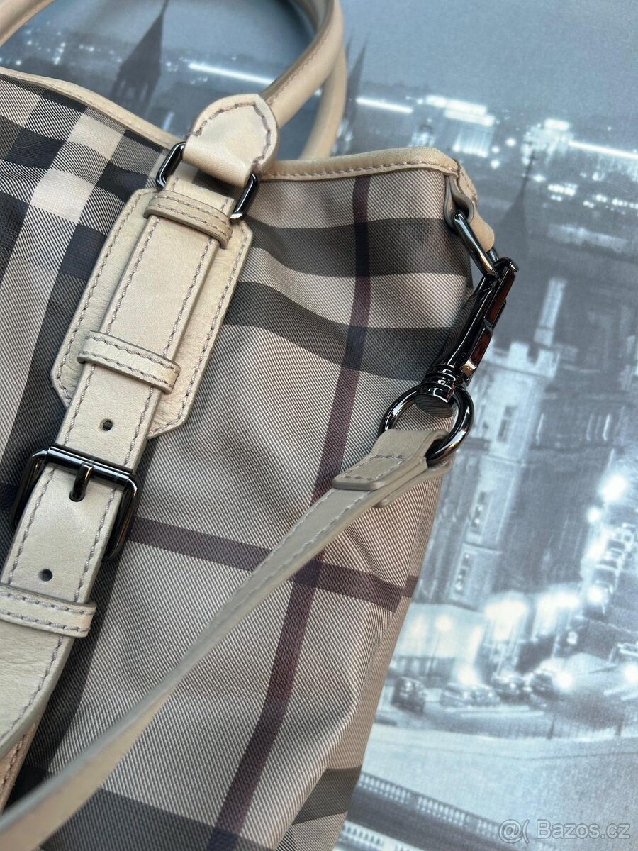 Burberry kabelka - 8