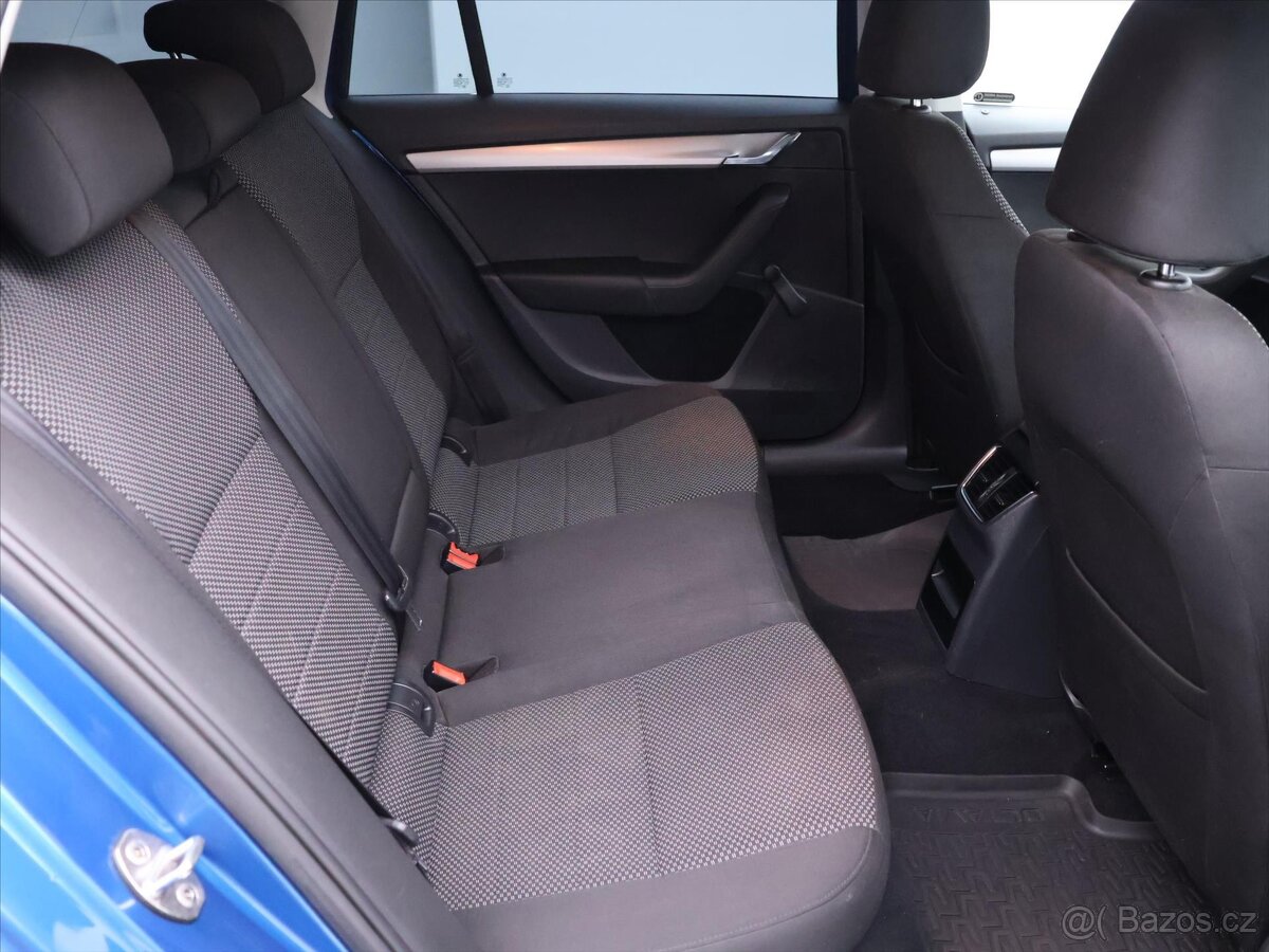 Škoda Octavia 1,6 TDI 77kW CZ Ambition Fresh (2015) - 8
