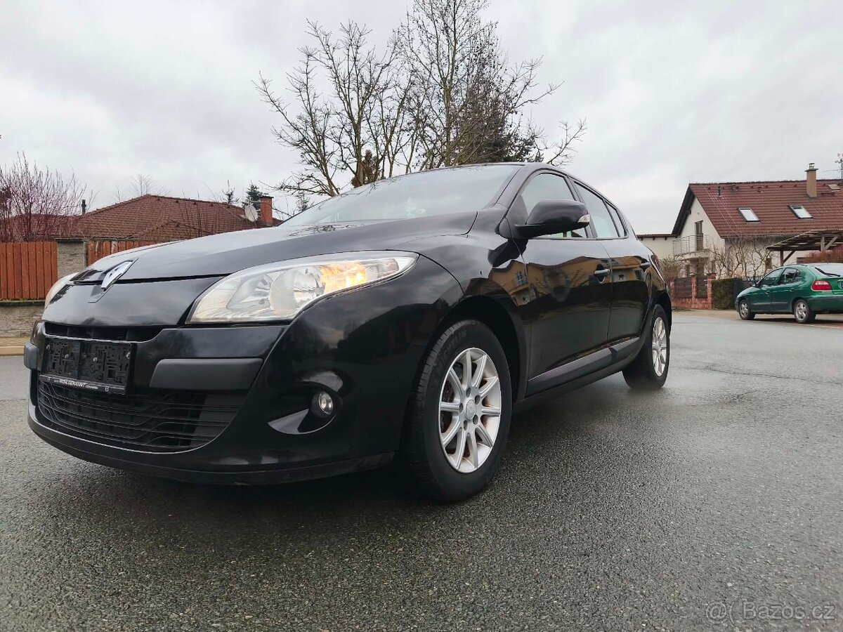 Renault Megane 1.6 benzín 81kw - 8