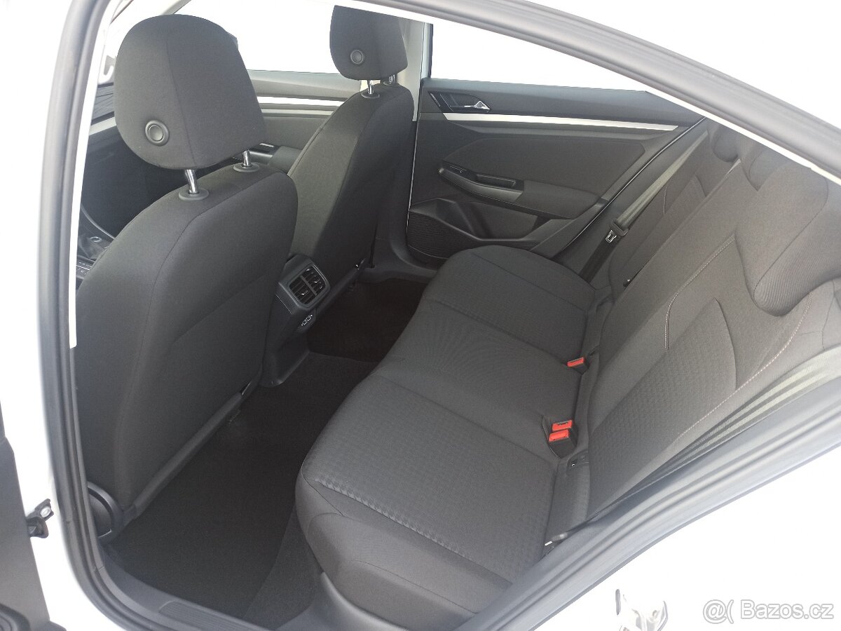 VOLKSWAGEN E-BORA 100kW TOP - 8