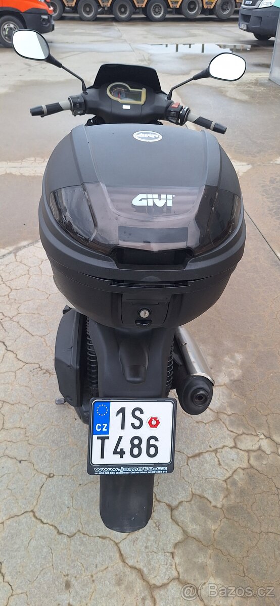 Aprilia Sportcity 200 - 8