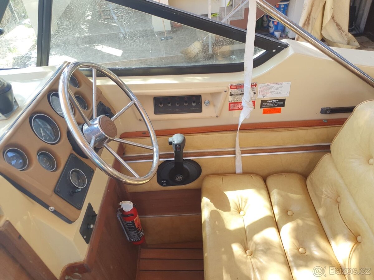 Predám motorový člun Silverline - 8