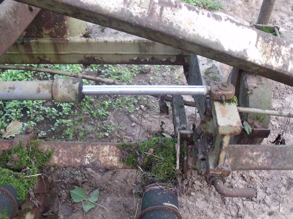 Plečka NDR Typ Forschrift P 437 - 8