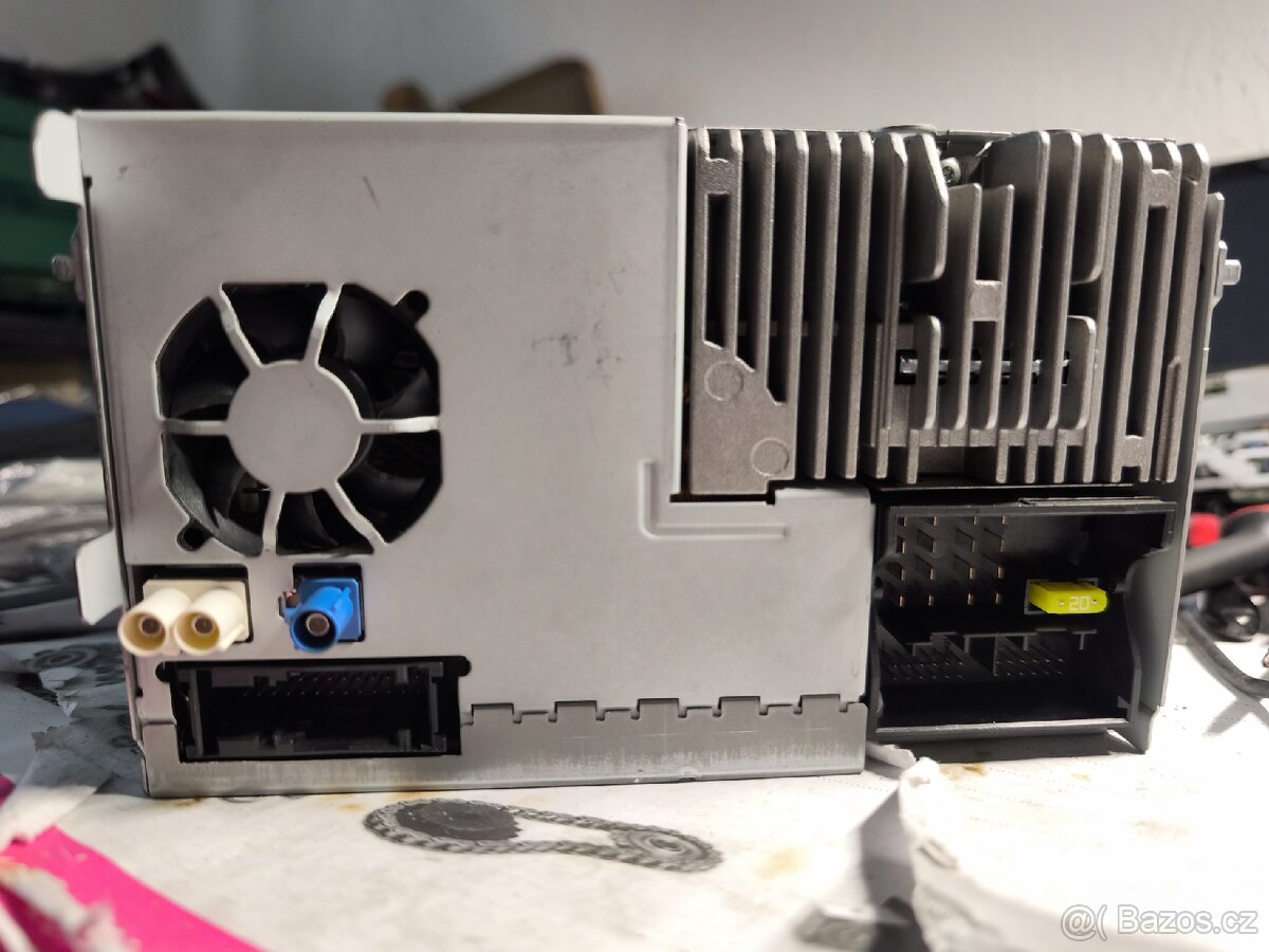 VW RNS510 1T0035680C LED aktualizované - 8