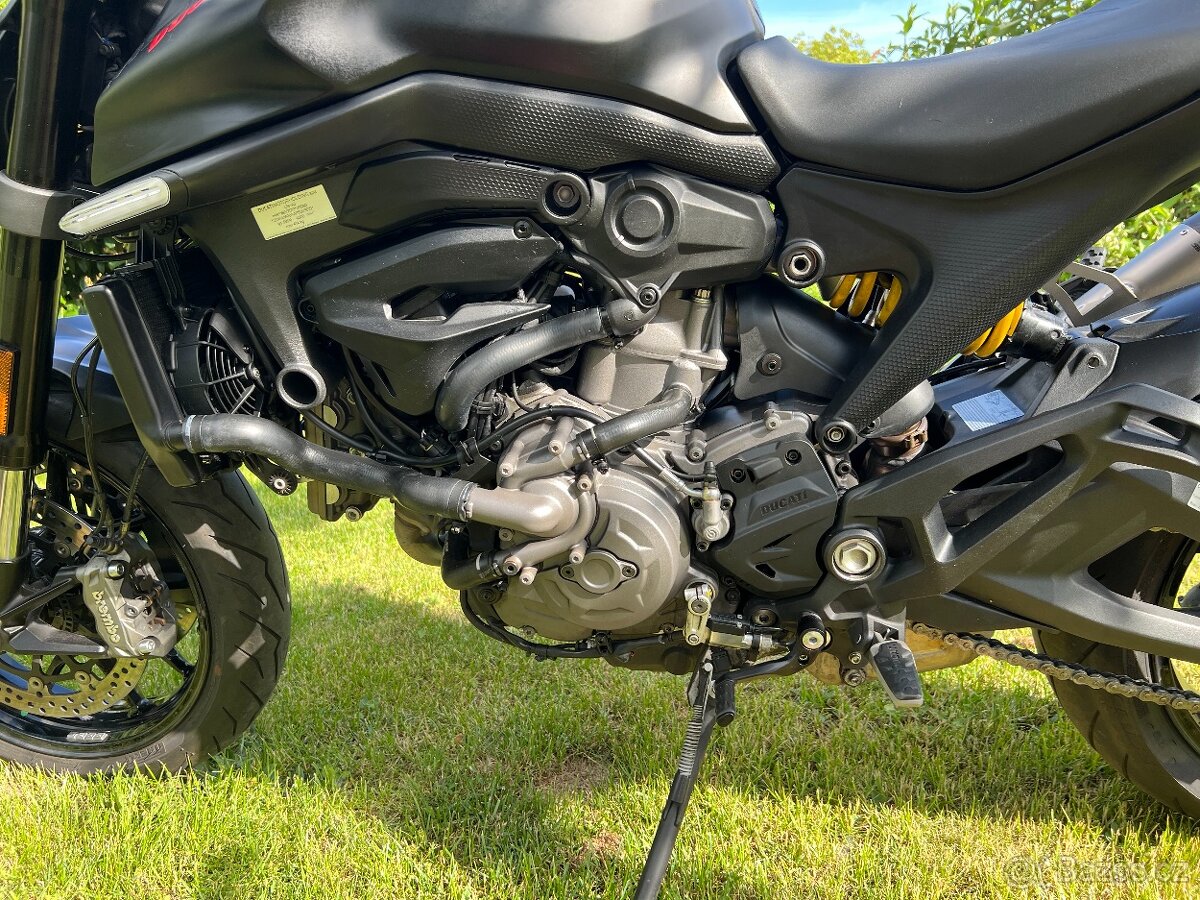 Ducati Monster 937 - 8