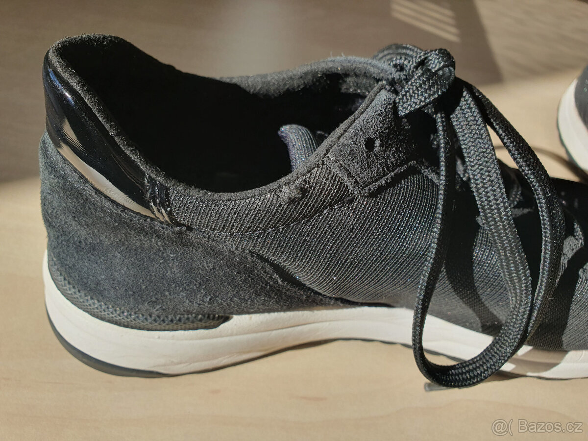DÍVČÍ BOTY TENISKY GEOX RESPIRA VEL 36 ČERNÉ S TŘPYTKAMI - 8