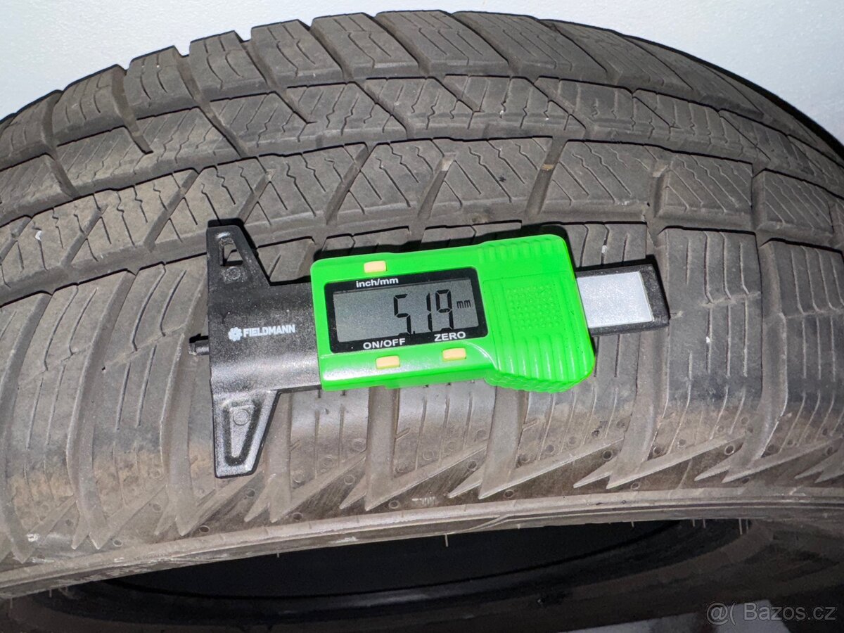 Zimní pneu 215/65/17 Barum - 8