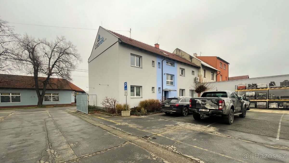 PRONÁJEM ZAŘÍZENÉ KANCELÁŘE UHERSKÝ BROD, STOLAŘSKÁ - 8