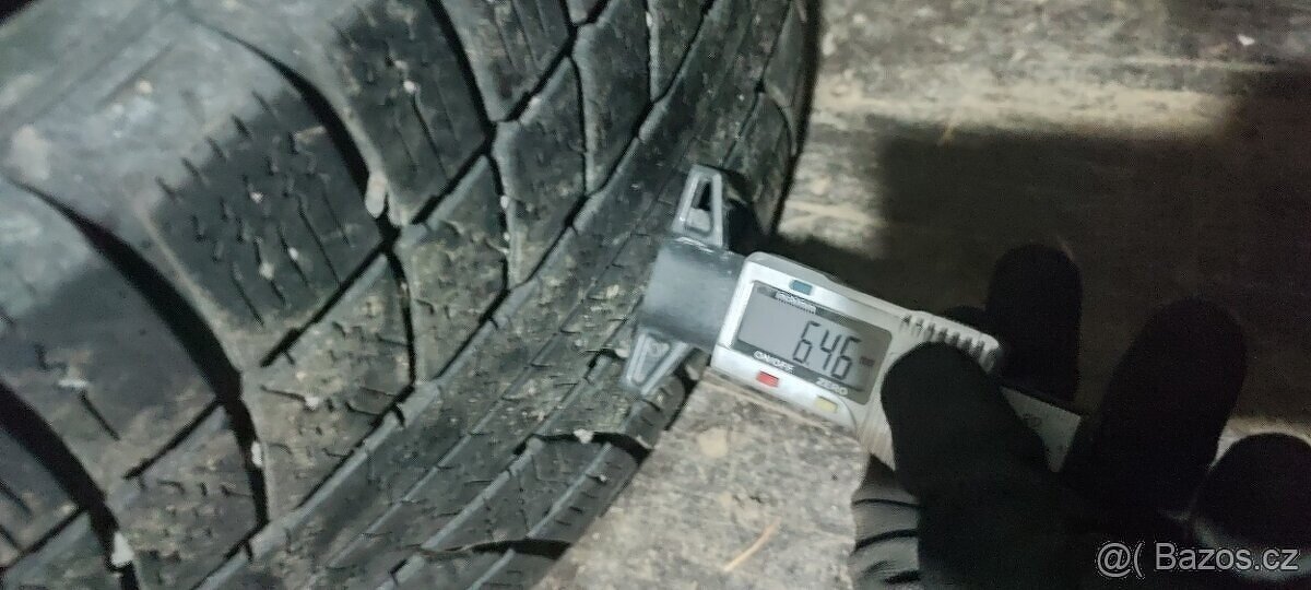 16" zimni Renault 205/55 R16 5x108 - 8