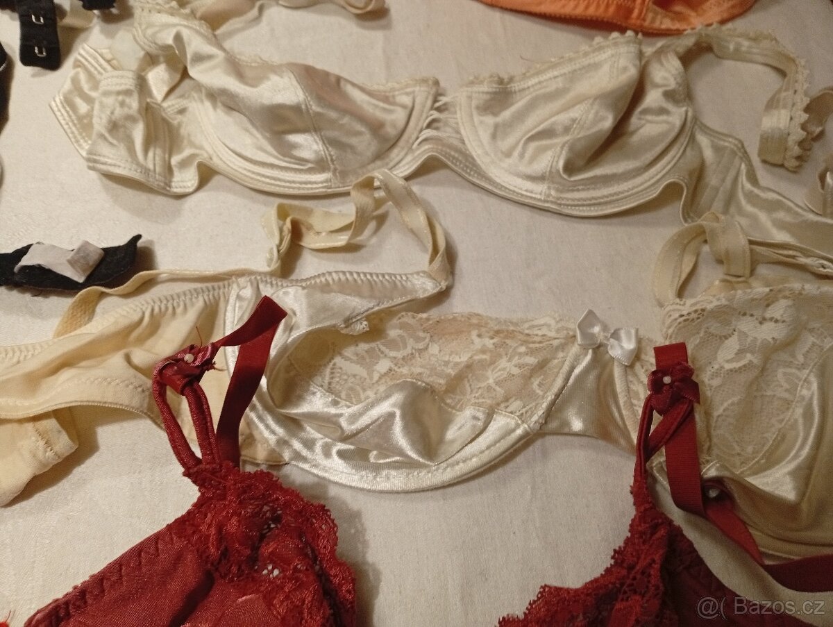 Prodám prádlo - 23 ks - vyřazené - 8