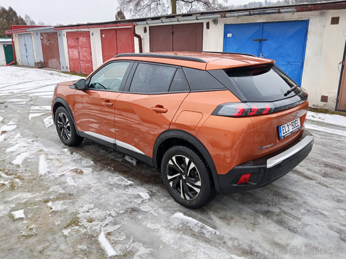Peugeot e-2008, Allure, 22 tis. km, 100 kW - 8